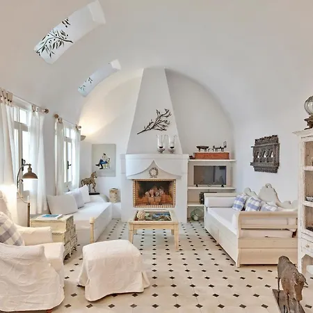 Finikia Residence *